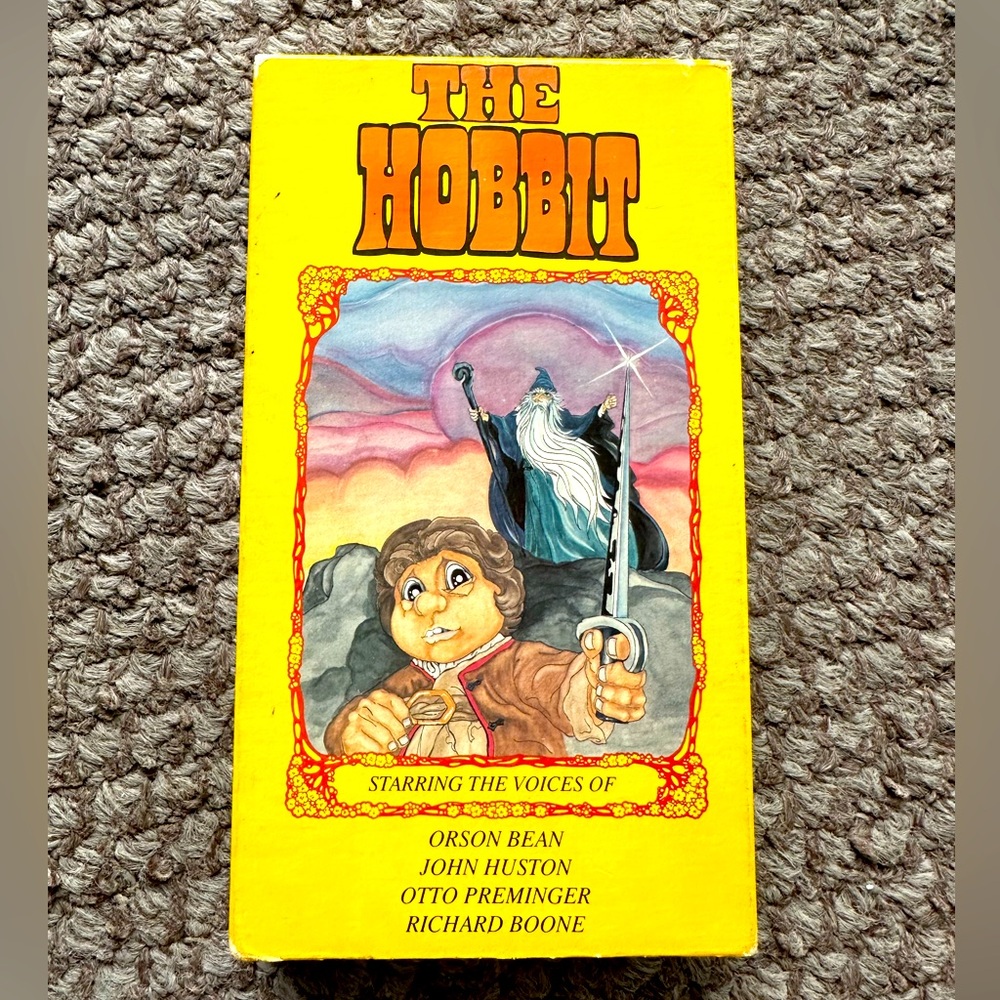 The Hobbit VHS.. 1991.. good condition. See all photos.